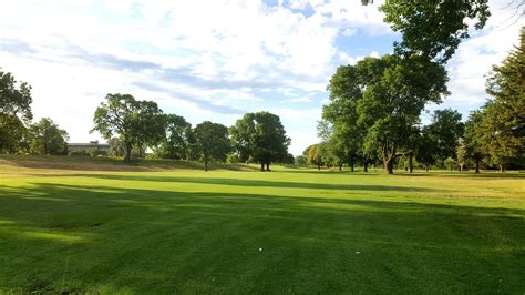 golf two rivers dakota dunes.
